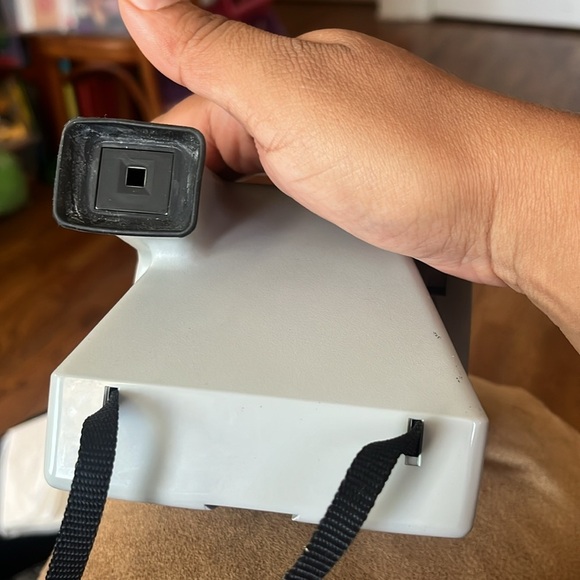 Vintage Polaroid The Button Instant Land Camera - Picture 3 of 5